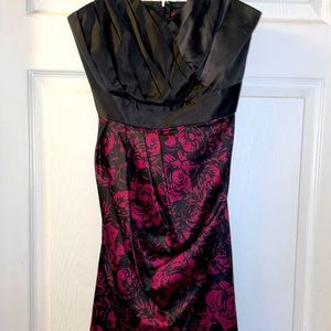 ELLE Floral Cocktail Dress Size 6; Magenta & Black